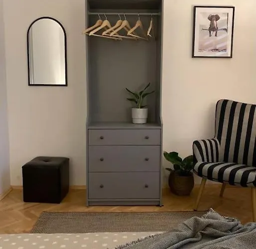 Apartament Universitate Umfst